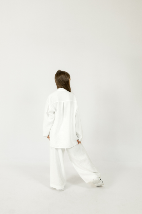 Літній костюм для дівчат 